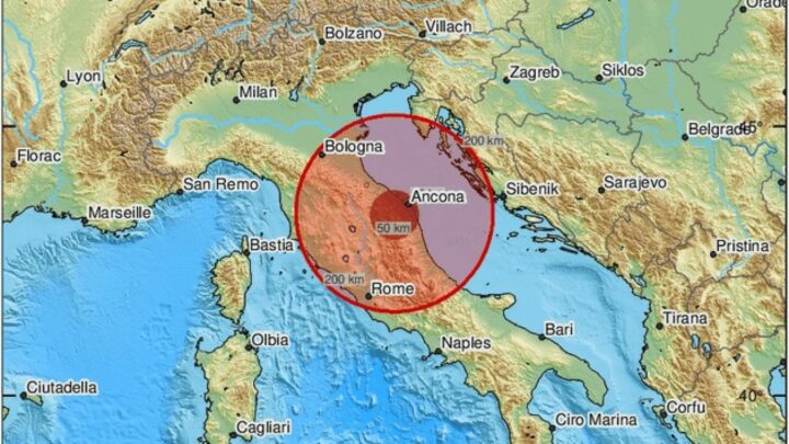Terremoto, forte scossa nel centro Italia: magnitudo 5.7, epicentro nelle Marche, sulla costa pesarese – la Repubblica