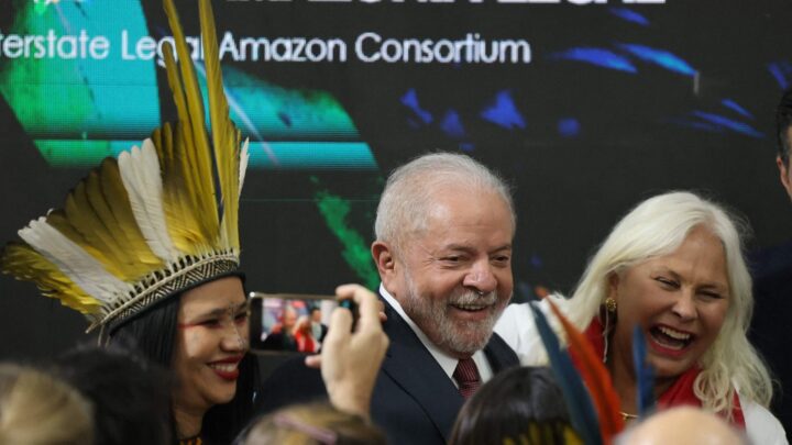 Il ritorno di Lula, acclamato a Cop27: “La sicurezza climatica dipende dall’Amazzonia” – la Repubblica
