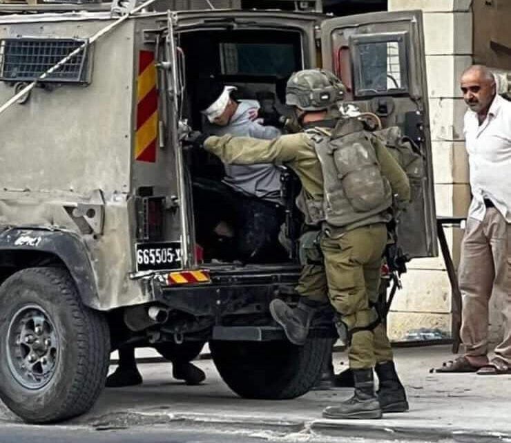 690 palestinesi arrestati in ottobre dall’occupazione israeliana, afferma watchdog  – Quds News Network
