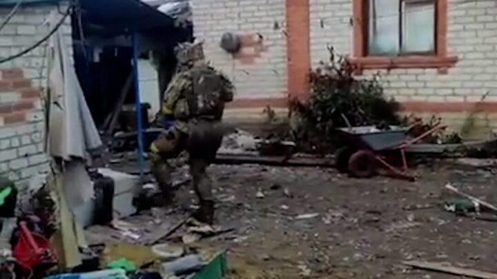 Video denuncia crimine di guerra da parte dei soldati Ucraini  – The New York Times
