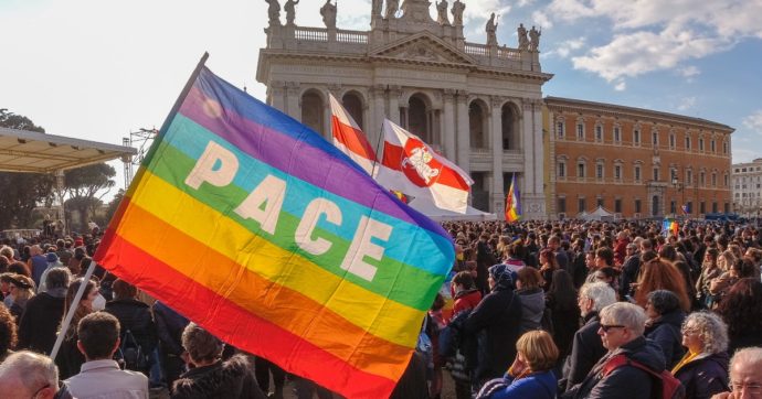 Manifestazione per la pace a Roma, attese oltre 100mila persone: ecco il programma completo e le personalità presenti 