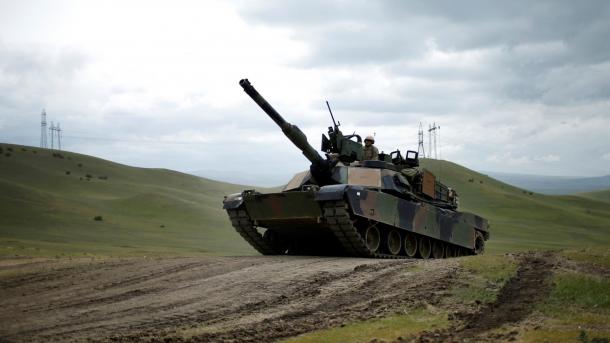 Pentagono, Sabrina Singh: “Ci vorranno mesi affinché i carri armati arrivino in Ucraina” | TRT Italiano