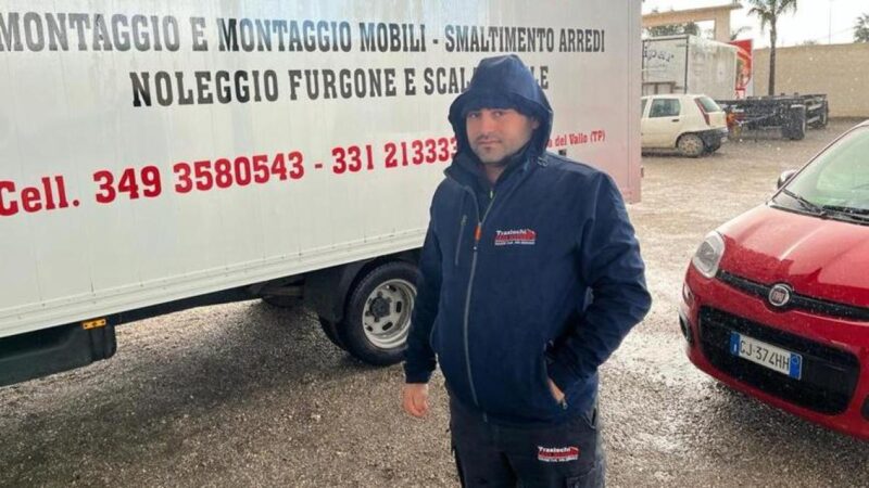 Il traslocatore di Messina Denaro: «Gli dissi che ero in ritardo. La sua voce cambiò subito, ora ho i brividi» | Corriere.it