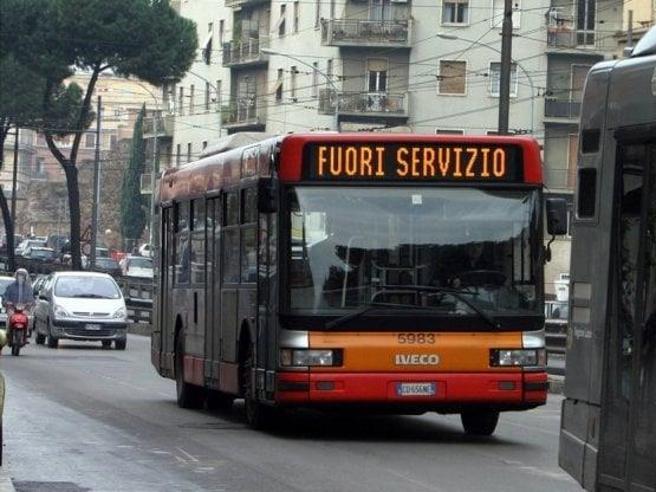 Sciopero dei trasporti pubblici locali di venerdì 29 settembre, Salvini firma la precettazione